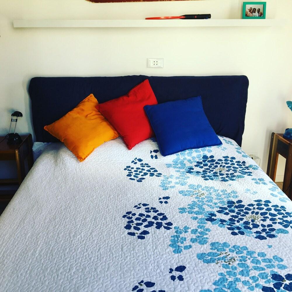 Mari & Popi'S House Apartment เมสเตร ภายนอก รูปภาพ